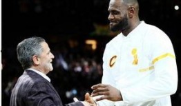 woj最新爆料是沃神吗,揭秘Woj独家内幕